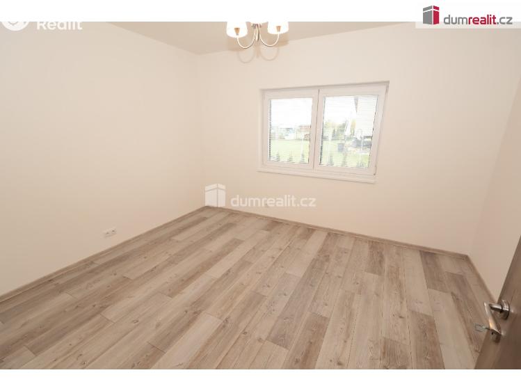 Pronájem rodinného domu Sibřina, Fazolová č. 16