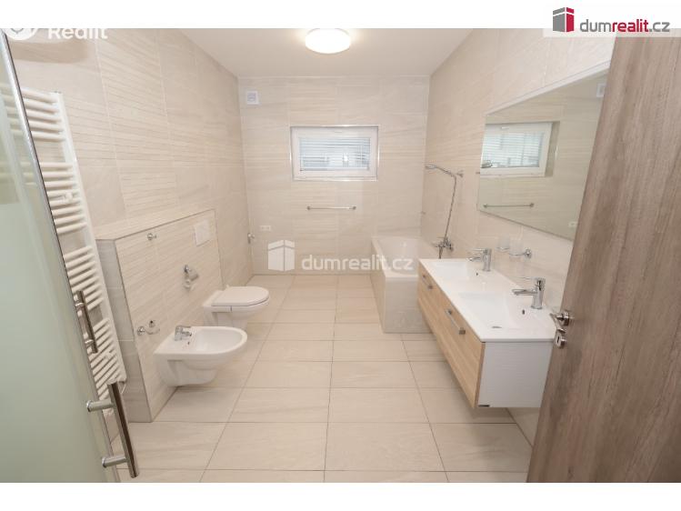 Pronájem rodinného domu Sibřina, Fazolová č. 20