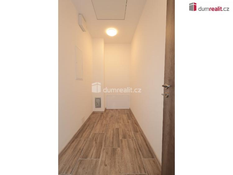 Pronájem rodinného domu Sibřina, Fazolová č. 26