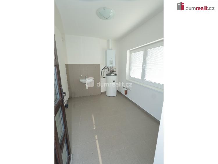 Pronájem rodinného domu Sibřina, Fazolová č. 30