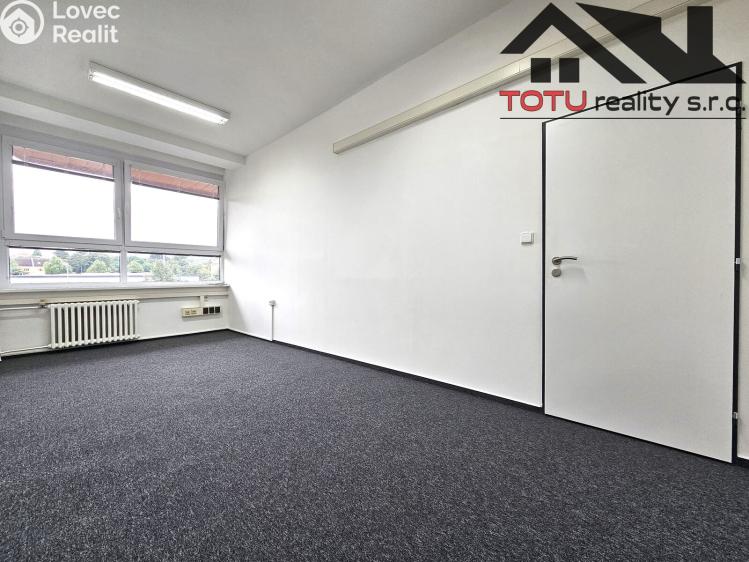 Pronájem kanceláře Chrudim, Palackého třída č. 2