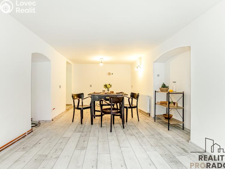 Prodej kanceláře Netřebice č. 9