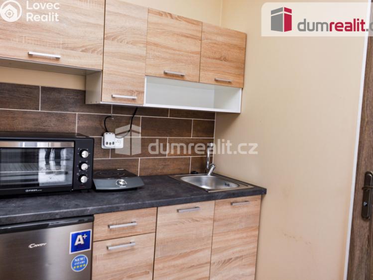 Pronájem bytu 1+KK Kladno, Korychova č. 1