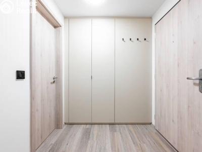 Rent apartment 2+KK Praha, Na Zlíchově č. 4