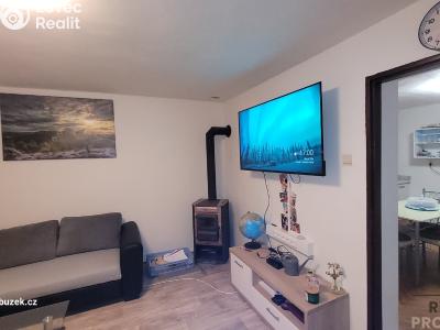 Rent family house Komárov č. 1