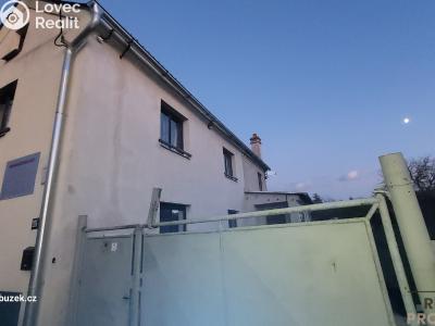 Rent family house Komárov č. 4