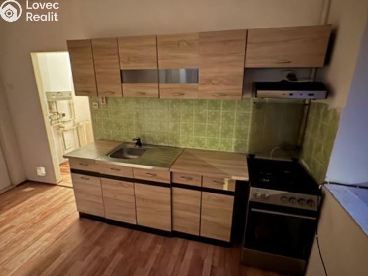 Pronájem bytu 3+1 Děčín, Budapešťská č. 5