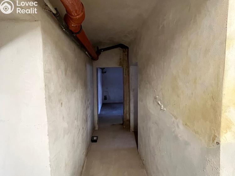 Prodej činžovního domu Dubí, Ruská č. 2