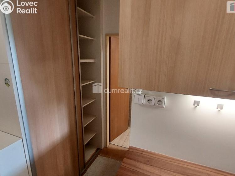 Оренда квартири 1+KK Otrokovice, Školní č. 2