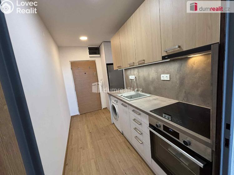 Оренда квартири 1+KK Otrokovice, Školní č. 3