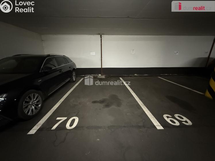 Pronájem garáže Praha 5, Karla Engliše č. 1