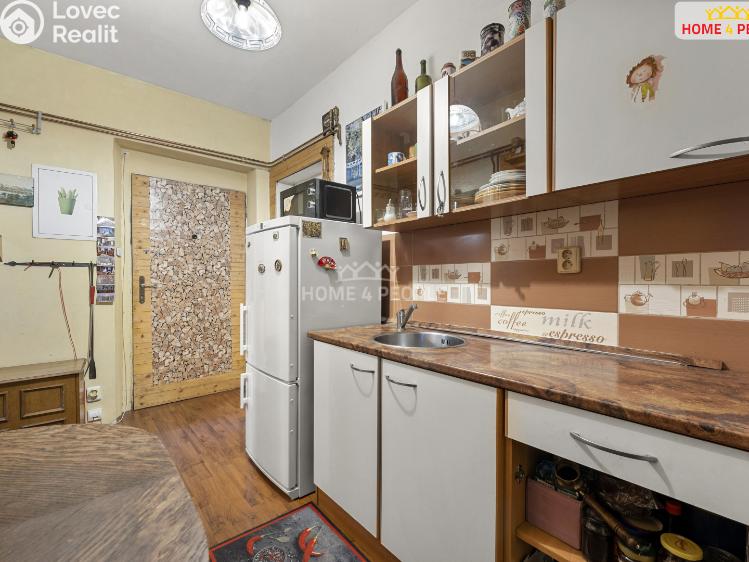 Pronájem bytu 2+1 Praha 7, Veletržní č. 9