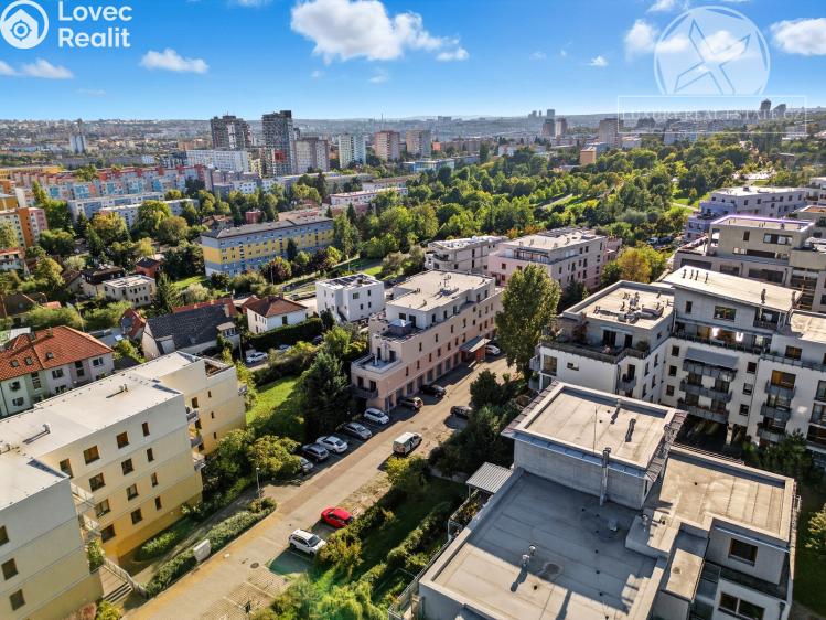 Prodej bytu 2+KK Praha, Univerzitní č. 35