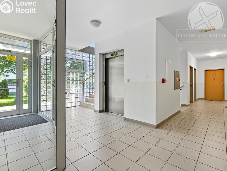 Prodej bytu 2+KK Praha, Univerzitní č. 24