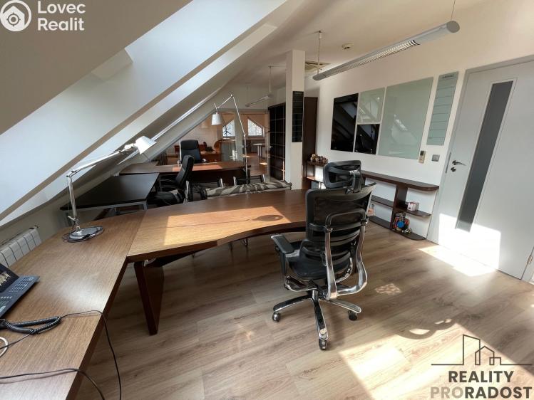 Rent office space Olomouc č. 9