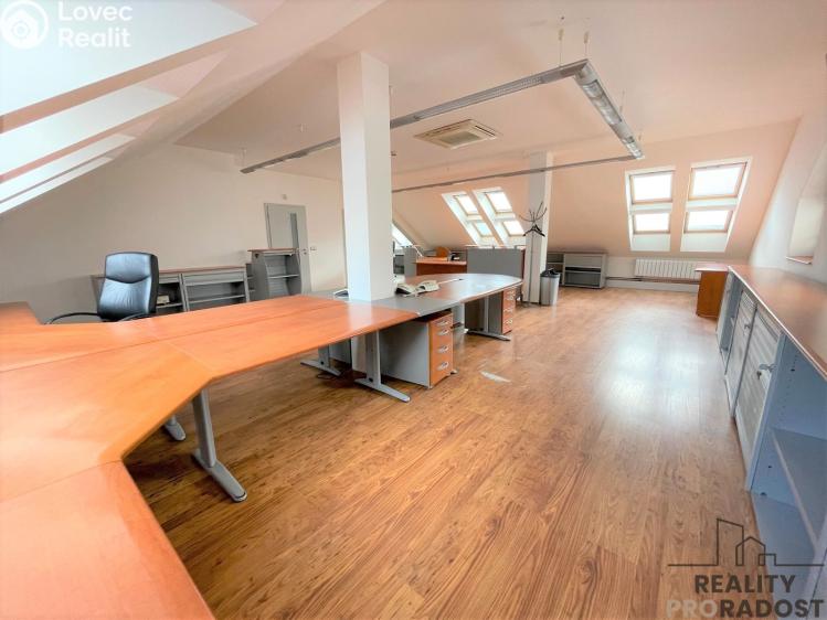 Rent office space Olomouc č. 11