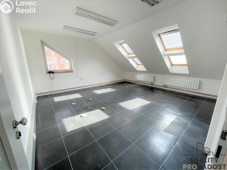 Rent office space Olomouc č. 9