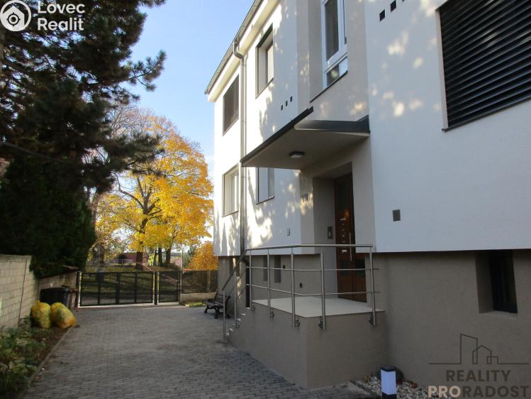 Pronájem bytu 3+1 Bzenec, J. Hanáka 1147 č. 21