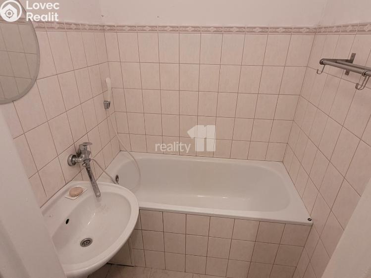 Prodej bytu 2+1 Praha 6, Myslivečkova č. 13