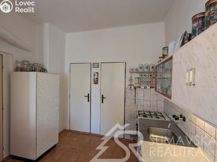 Prodej rodinného domu Kolinec č. 18