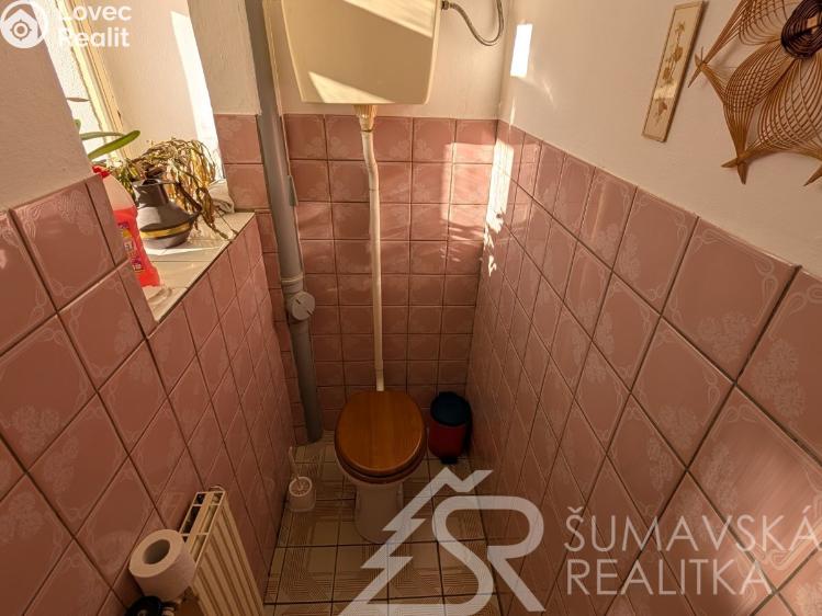 Prodej rodinného domu Kolinec č. 21