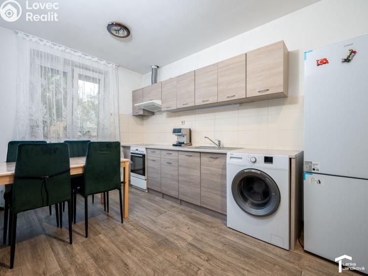 Sale apartment 2+1 Pardubice, Pichlova 1967 č. 2