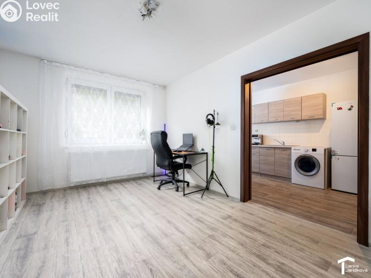 Sale apartment 2+1 Pardubice, Pichlova 1967 č. 6