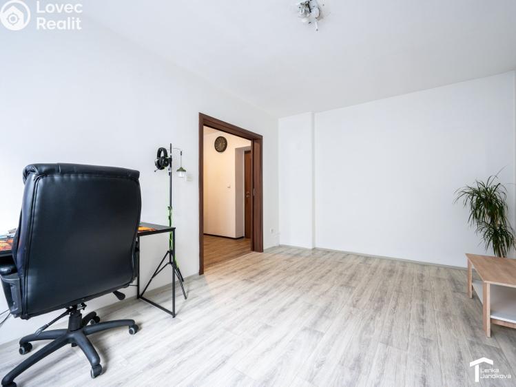 Sale apartment 2+1 Pardubice, Pichlova 1967 č. 7