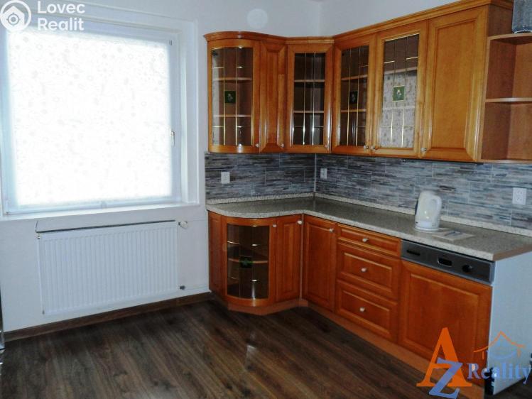 Оренда квартири 3+1 Chomutov, Dobrovského 3227 č. 2