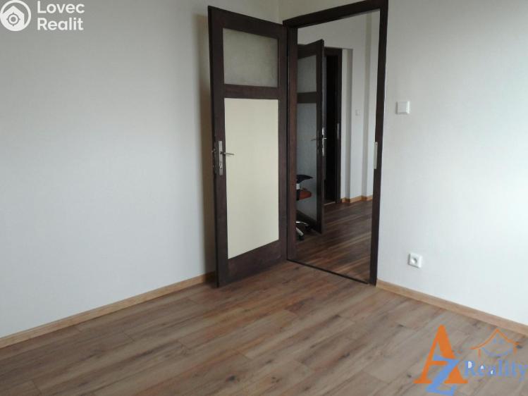 Оренда квартири 3+1 Chomutov, Dobrovského 3227 č. 7