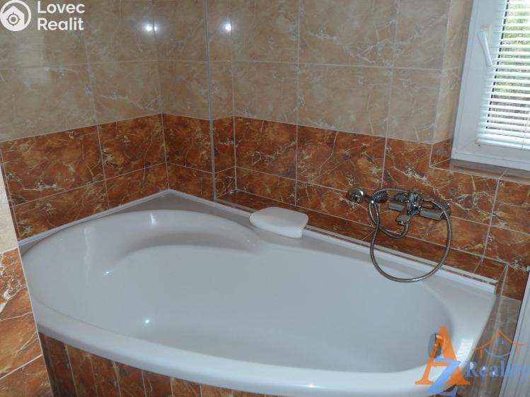 Оренда квартири 3+1 Chomutov, Dobrovského 3227 č. 12