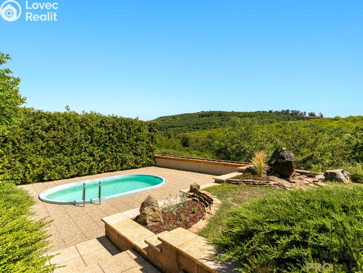 Prodej rodinného domu Králův Dvůr č. 3