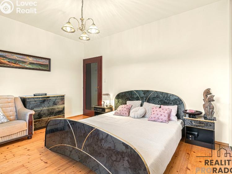 Prodej rodinného domu Králův Dvůr č. 15