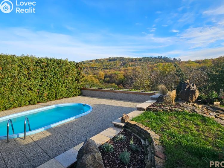 Prodej rodinného domu Králův Dvůr č. 29