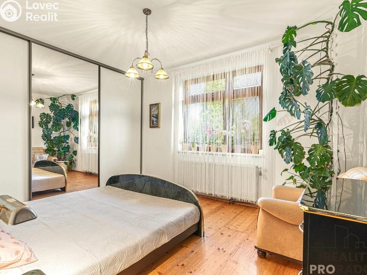 Prodej rodinného domu Králův Dvůr č. 16