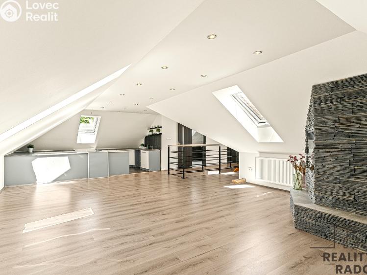 Prodej rodinného domu Králův Dvůr č. 20