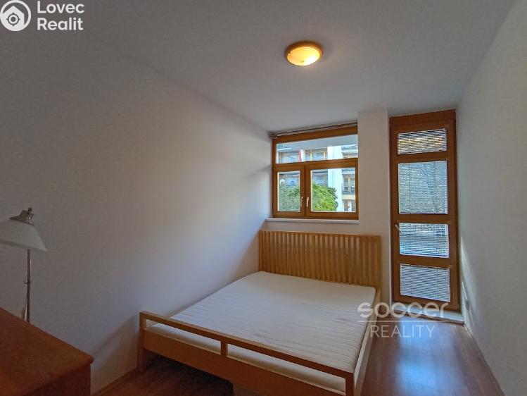 Pronájem bytu 4+KK Praha, Ostrovského č. 6