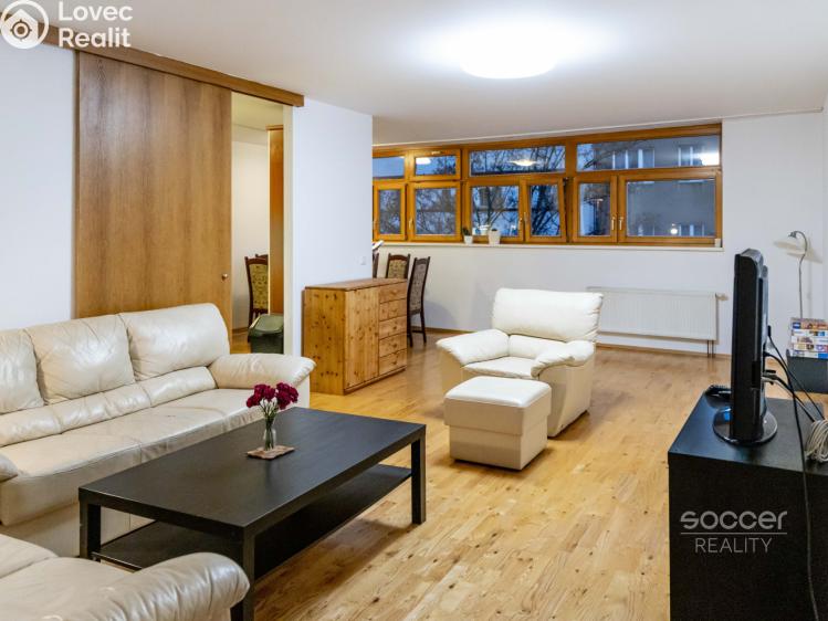 Pronájem bytu 4+KK Praha, Ostrovského č. 1