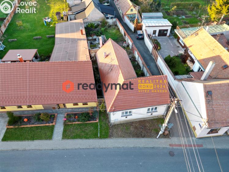 Prodej rodinného domu Vnorovy, Průhonek 374 č. 12