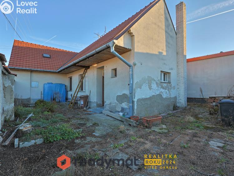 Prodej rodinného domu Vnorovy, Průhonek 374 č. 8