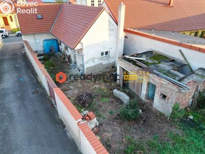 Sale family house Vnorovy, Průhonek 374 č. 1