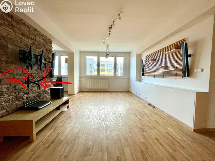 Pronájem bytu 3+1 Mladá Boleslav, U stadionu 893 č. 5