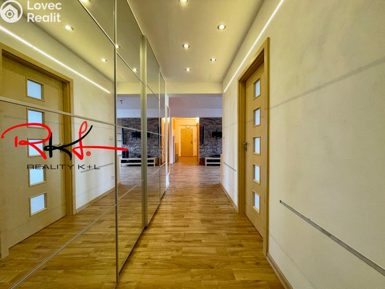 Pronájem bytu 3+1 Mladá Boleslav, U stadionu 893 č. 12