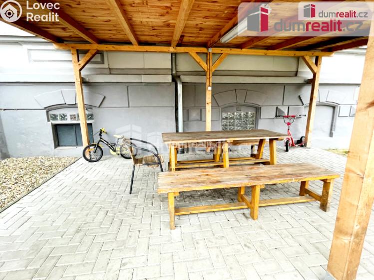 Pronájem bytu 2+KK Modlany č. 11