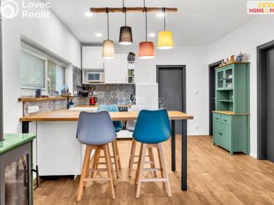 Prodej chaty Káraný, B. Němcové č. 4