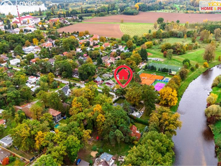 Prodej rodinného domu Káraný, B. Němcové č. 28