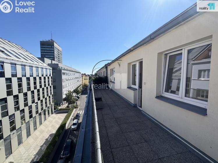 Pronájem bytu 1+1 Praha 3, V Horní Stromce č. 14