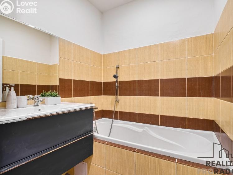 Sale apartment 2+1 Karviná, tř. 17. listopadu č. 9