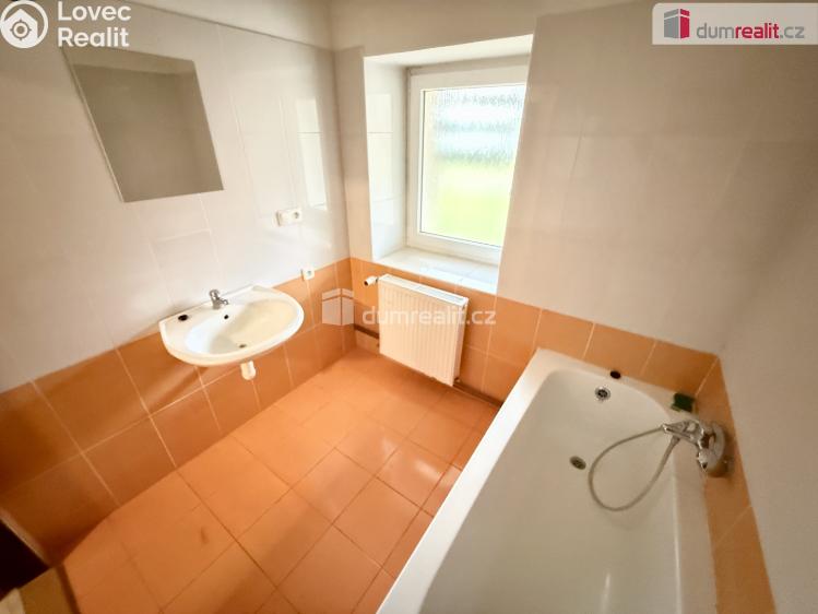 Pronájem bytu 2+KK Kralupy nad Vltavou, Palackého nám. č. 12