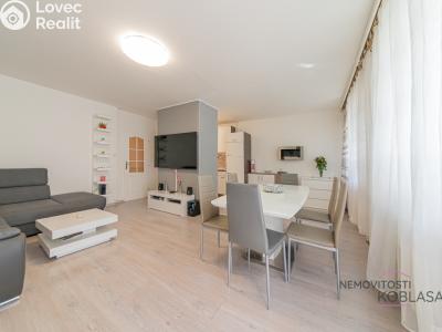 Sale apartment 3+KK Praha, Vondroušova č. 1